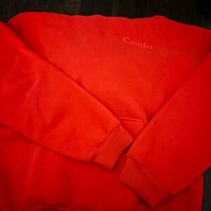 Vibrant Red Sweatshirt with Ribbed Cuffs